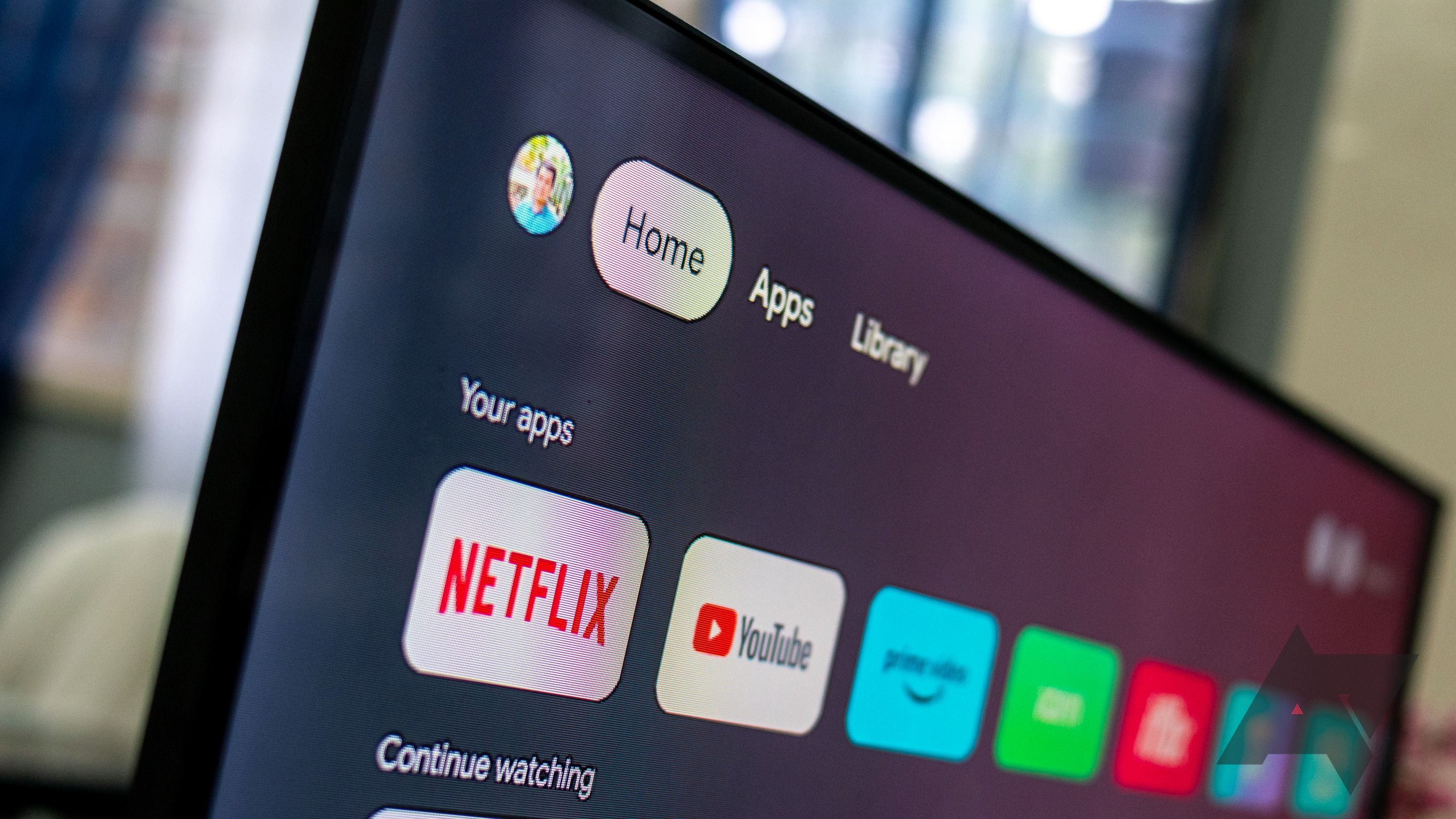 Guia inicial da Android TV mostrando Netflix e outros aplicativos na tela
