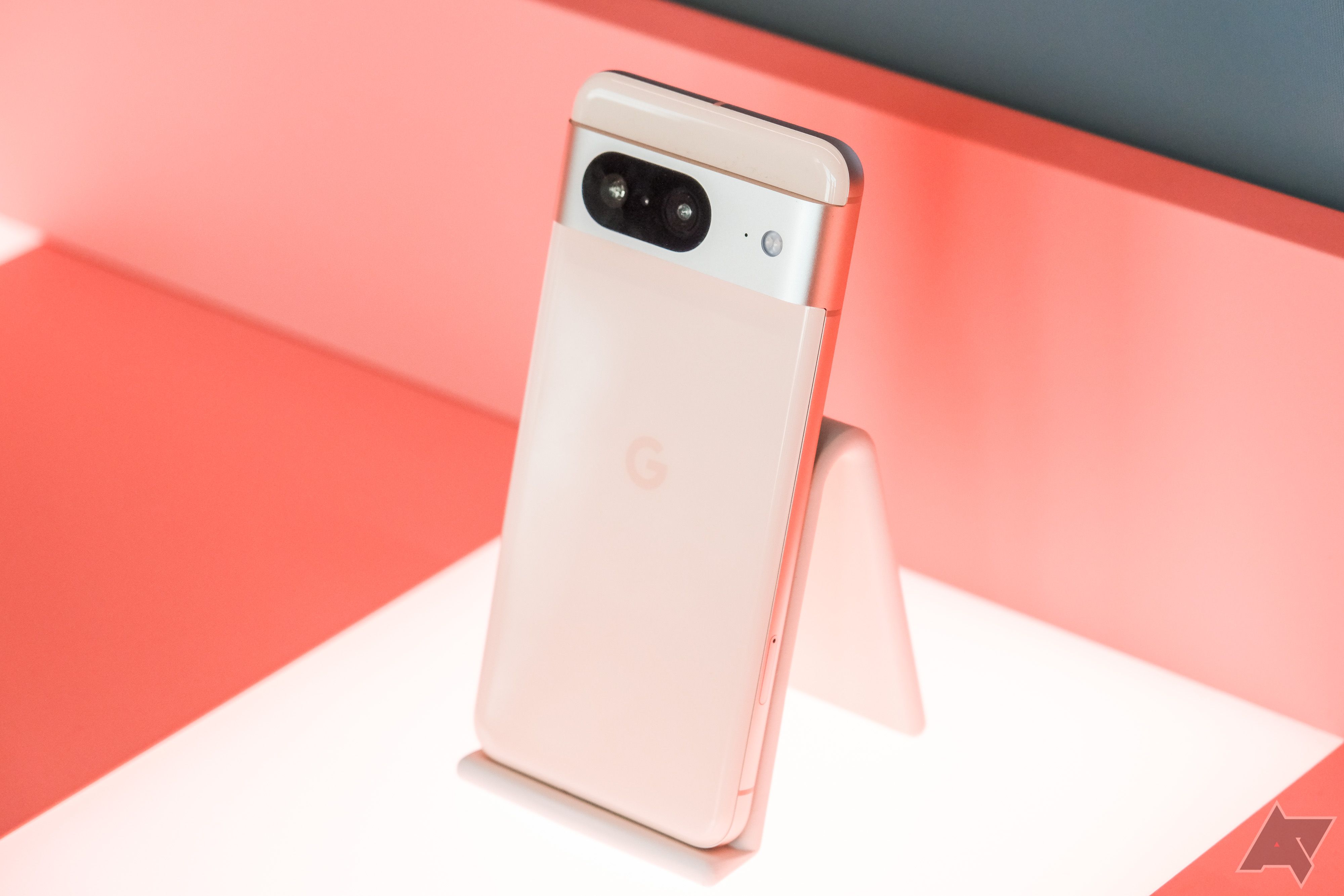 google-pixel-8-rosa-1