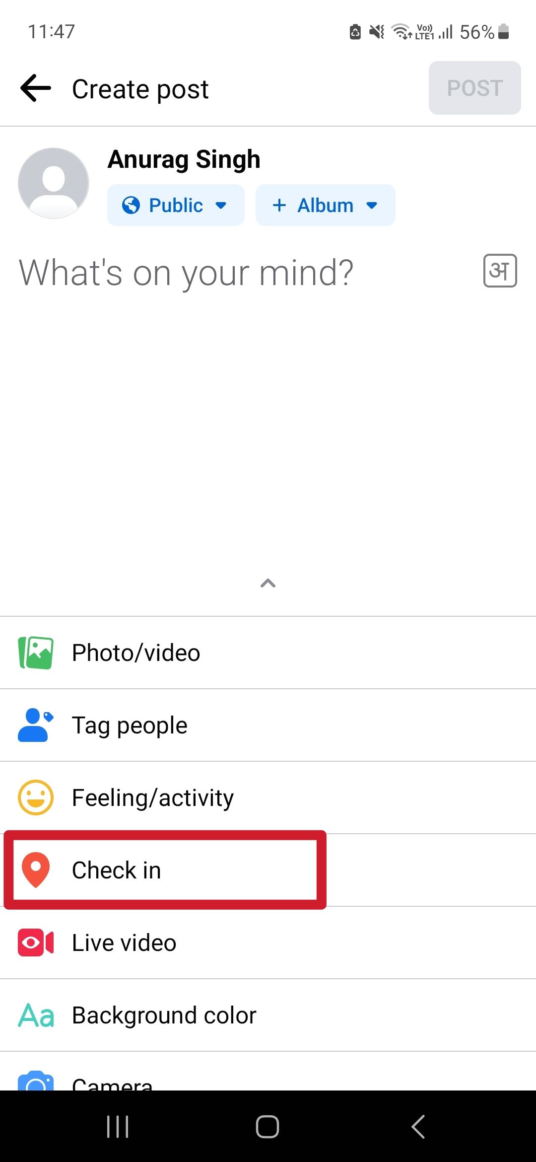 Captura de tela mostrando o ícone Check-in no aplicativo do Facebook
