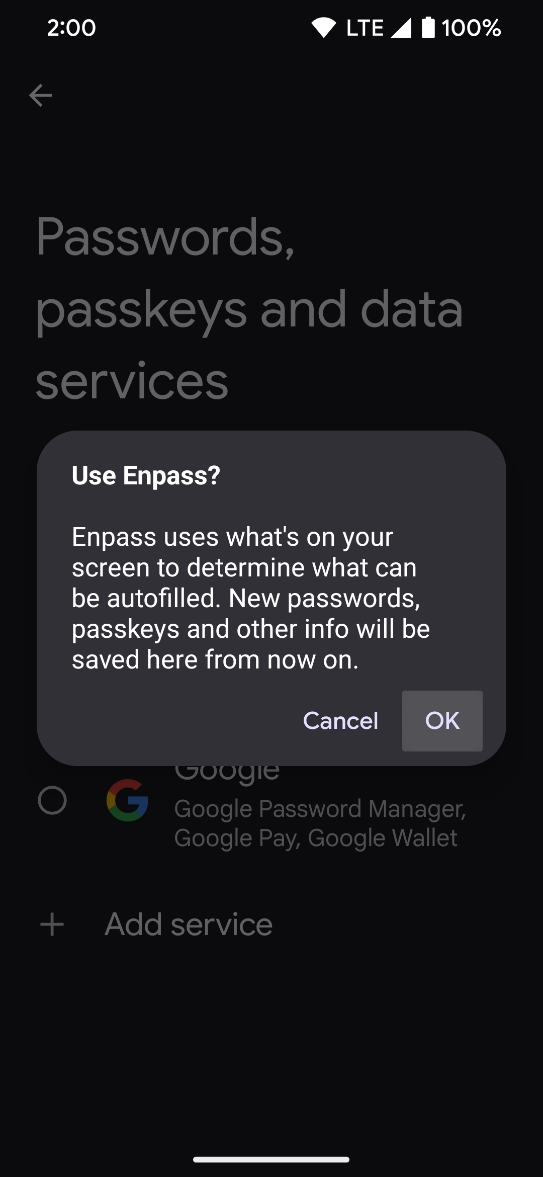 Pressionando a opção OK para permitir que o Android use o aplicativo Enpass como gerenciador de senhas padrão.