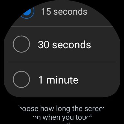 Captura de tela do Samsung Galaxy Watch 6 mostrando opções de tempo limite da tela