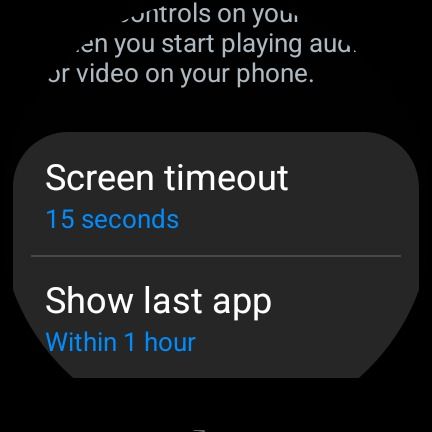 Captura de tela do Samsung Galaxy Watch 6 mostrando a configuração de tempo limite da tela