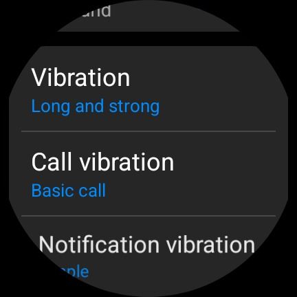 Captura de tela do Samsung Galaxy Watch 6 mostrando configurações de vibração de notificação