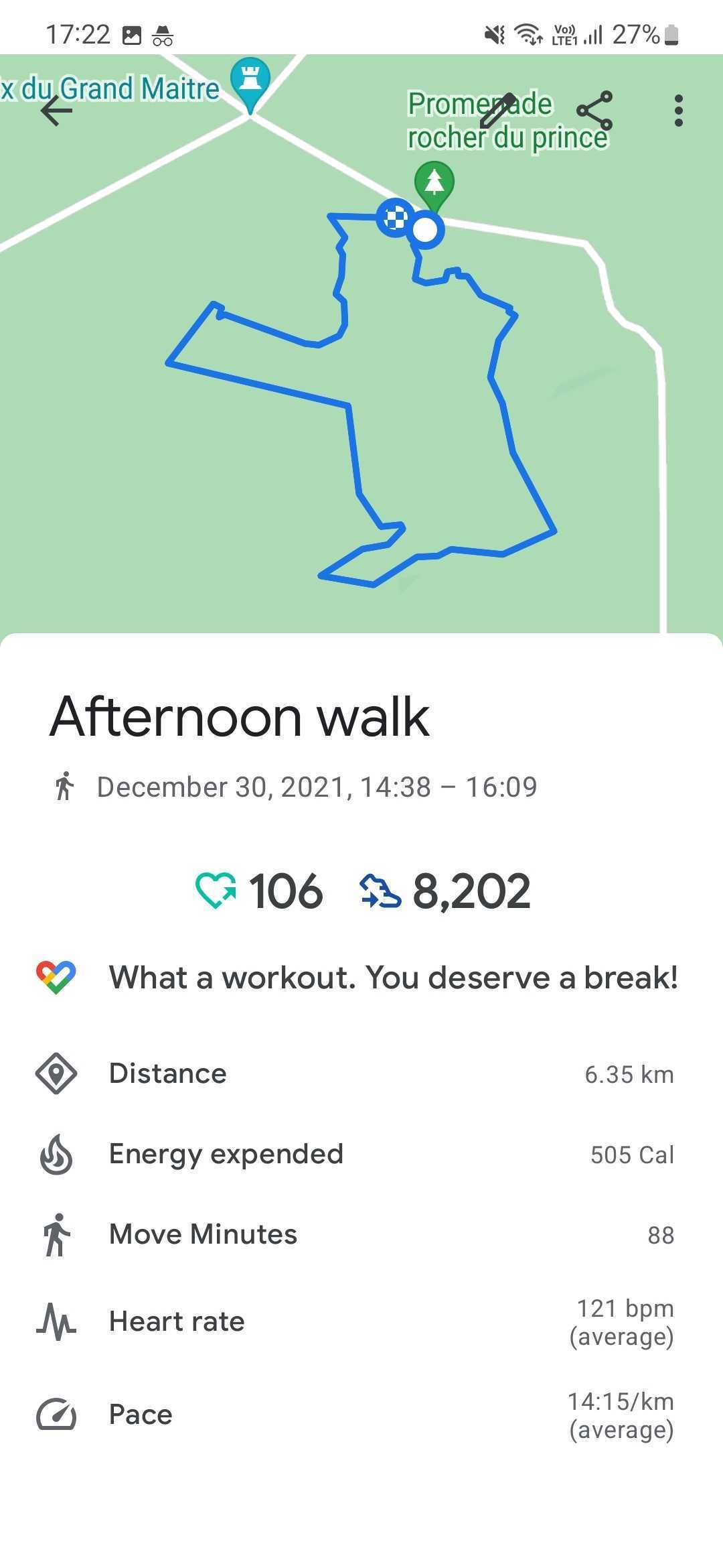 Captura de tela do app Google Fit mostrando os detalhes da atividade em um mapa