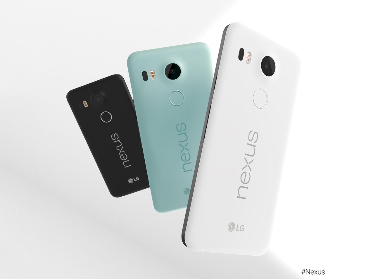 Aparelho Nexus 5X mostrado em suas três cores;  preto, branco, gelo