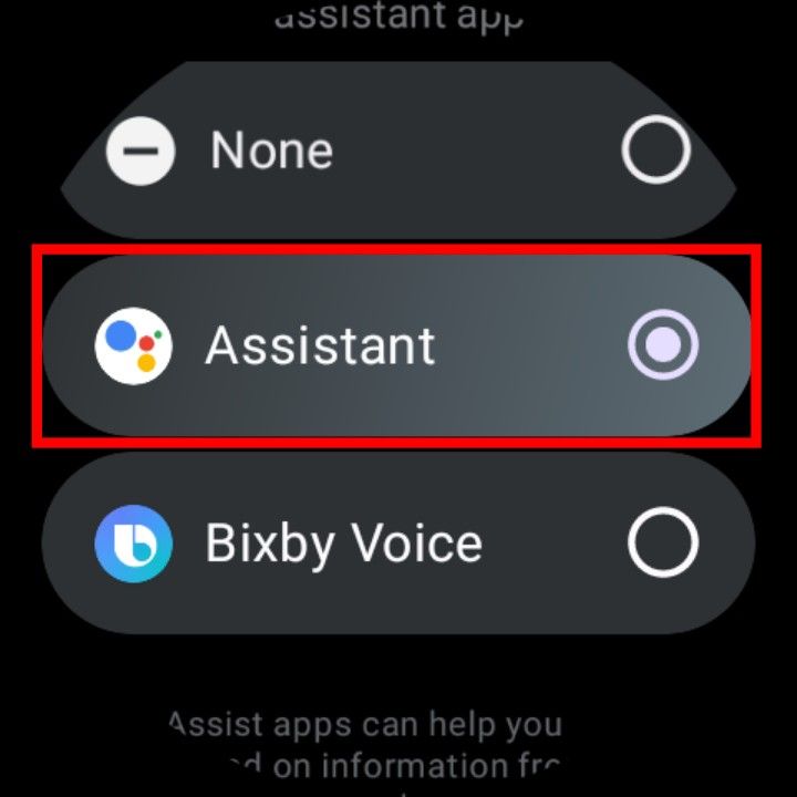 As configurações do Samsung Galaxy Watch 6 com a opção Google Assistant destacada na seção do aplicativo Assistant.
