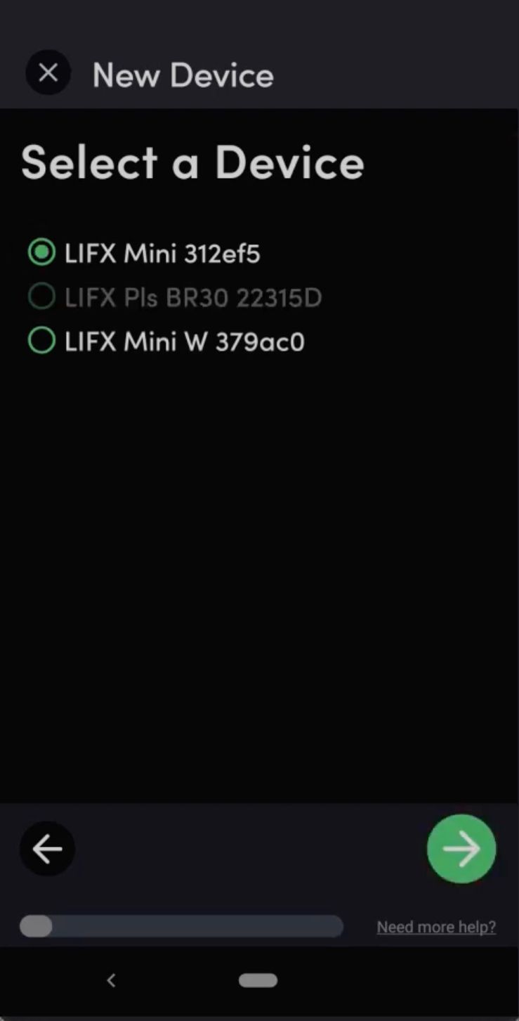 Captura de tela do aplicativo LIFX mostrando o processo de instalação com lâmpadas prontas para conectar