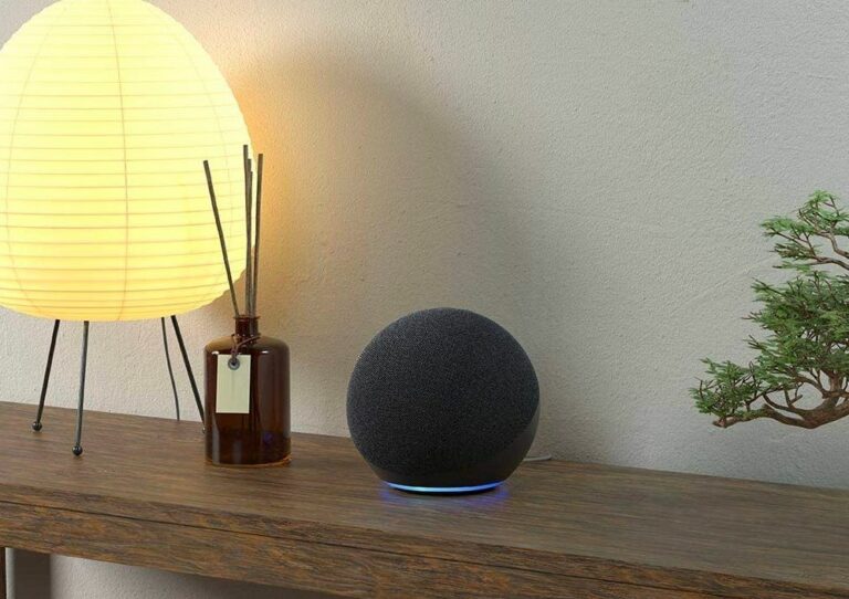 Dê início à sua casa inteligente com este pacote Echo Dot de US $ 23
