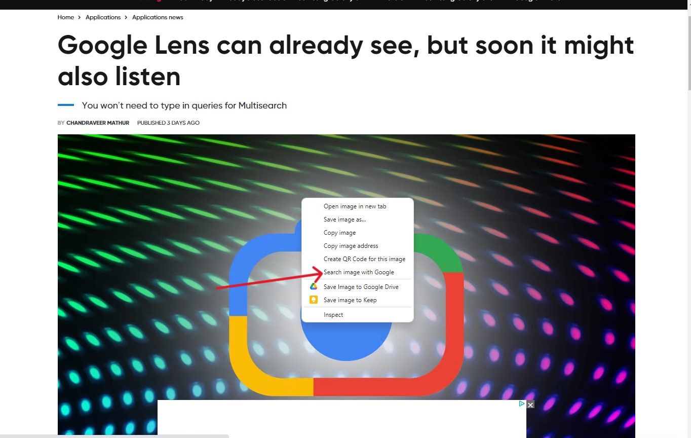 Página do Android Police no Google Chrome com uma caixa suspensa aberta no centro da página e uma seta vermelha apontando para Pesquisar imagem com o Google.