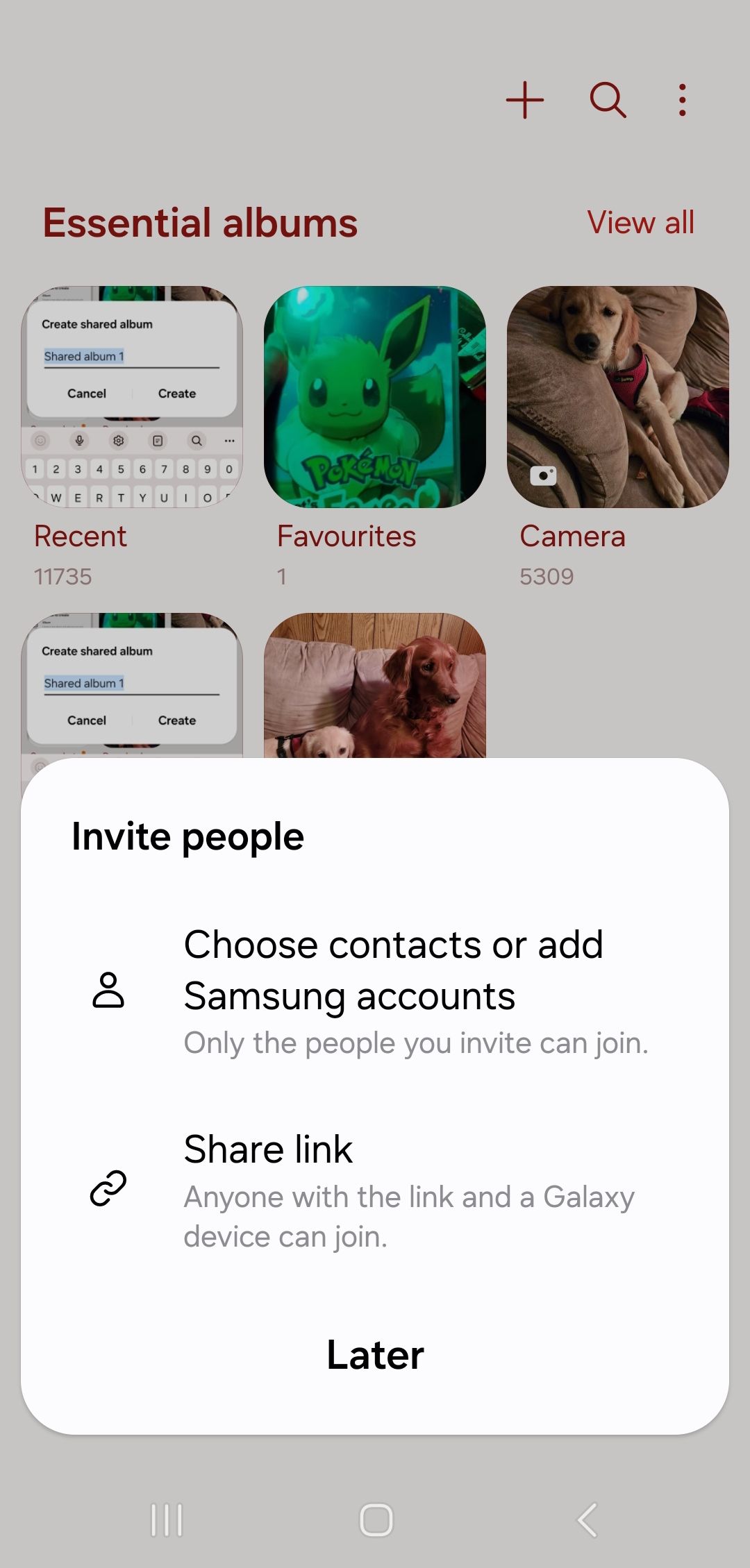 janela de convidar pessoas com escolha de contatos ou adicionar contas Samsung e compartilhar opções de link