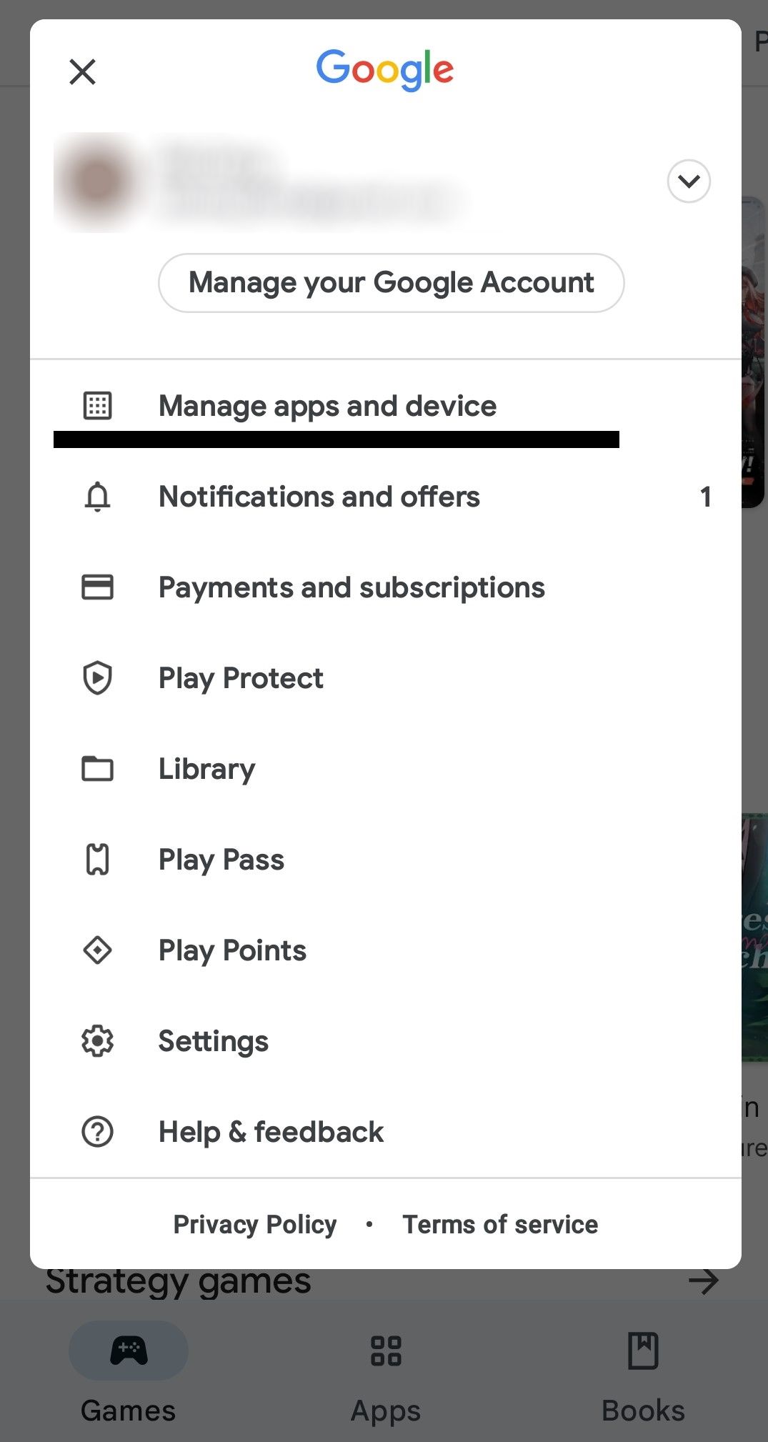 Uma captura de tela do menu do usuário da Google Play Store com a opção gerenciar aplicativos e dispositivos destacada