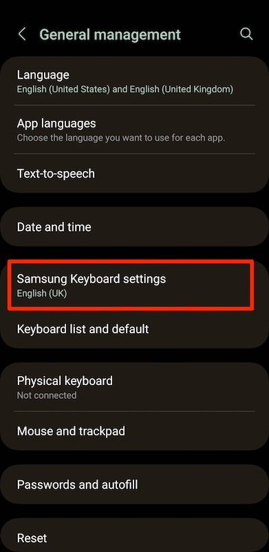 Selecionando a opção Teclado Samsung no menu Gerenciamento geral