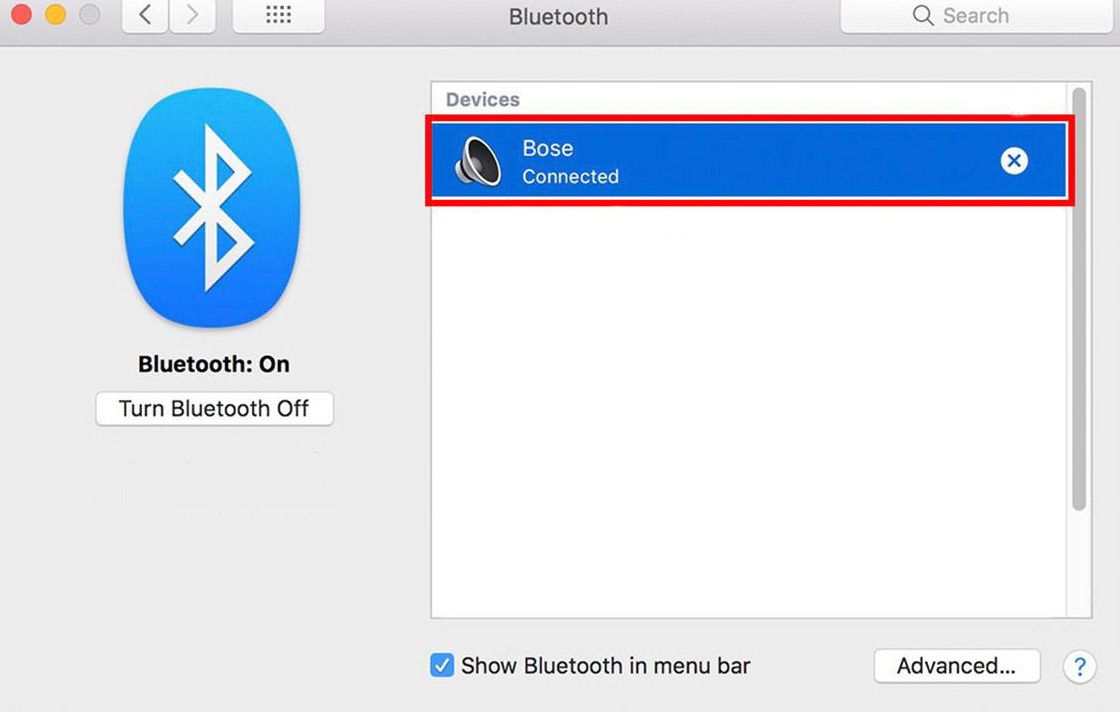 Captura de tela da interface Bluetooth em um Mac exibindo uma lista de dispositivos com o fone de ouvido Bose selecionado e destacado para conectividade.