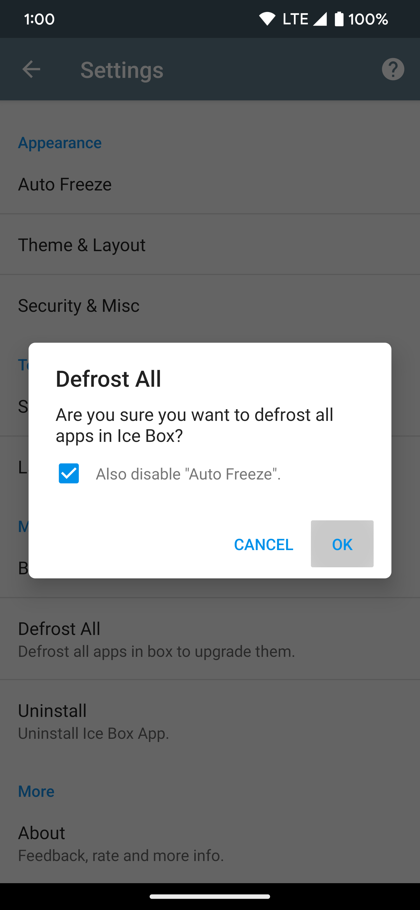 Confirmando a opção Defrost All no aplicativo Ice Box e pressionando OK para confirmar a seleção