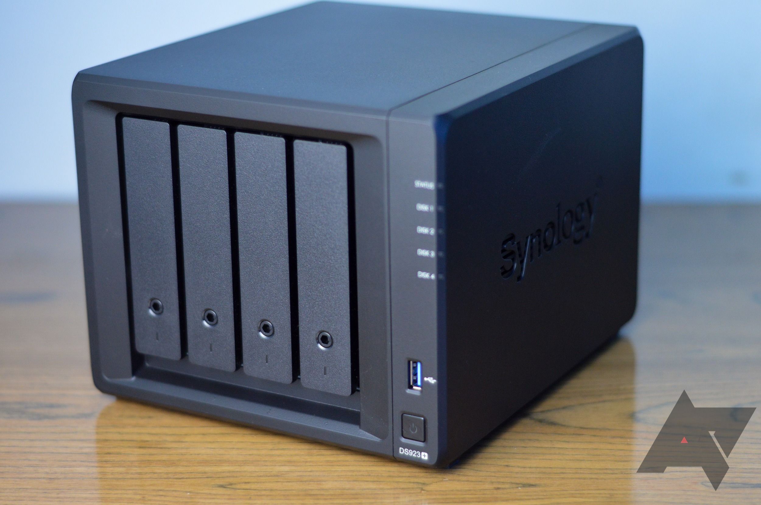 Synology-DiskStation-DS923-plus-1