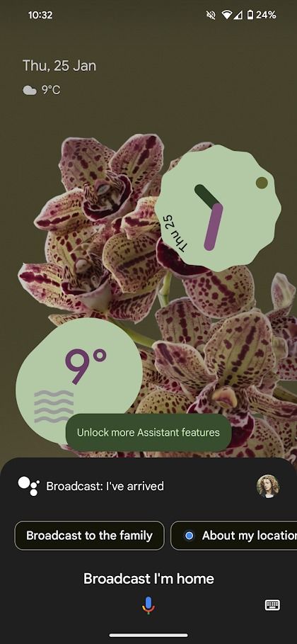 janela do Google Assistant no telefone Android com mensagem de transmissão
