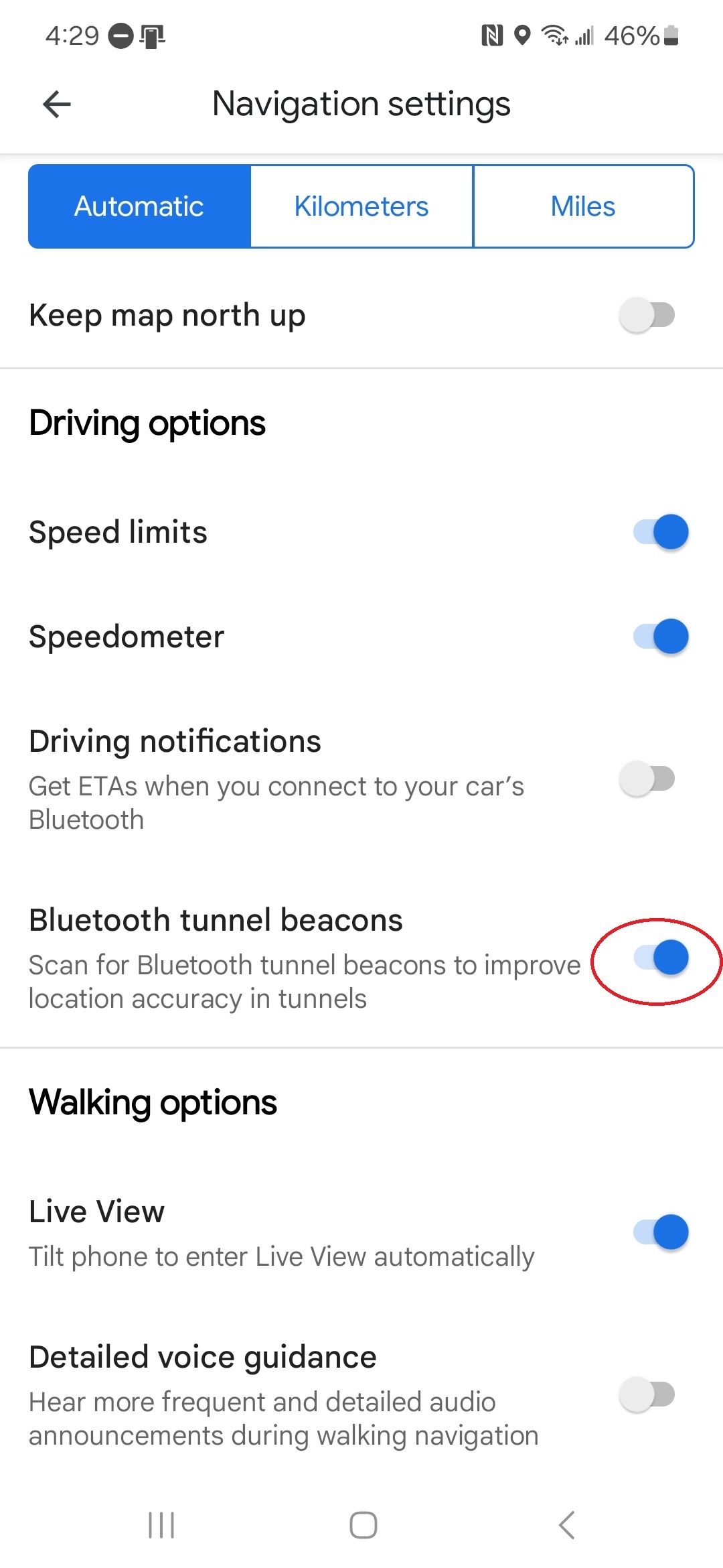 Captura de tela mostrando como usar beacons de túnel no Google Maps