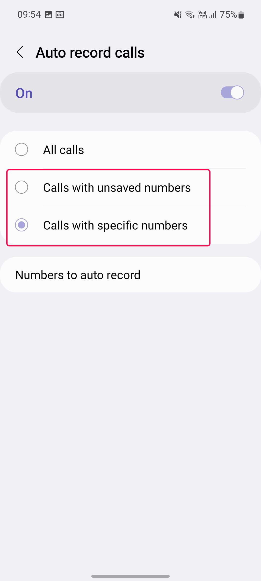 Captura de tela mostrando opções de gravação automática de chamadas em telefones Samsung