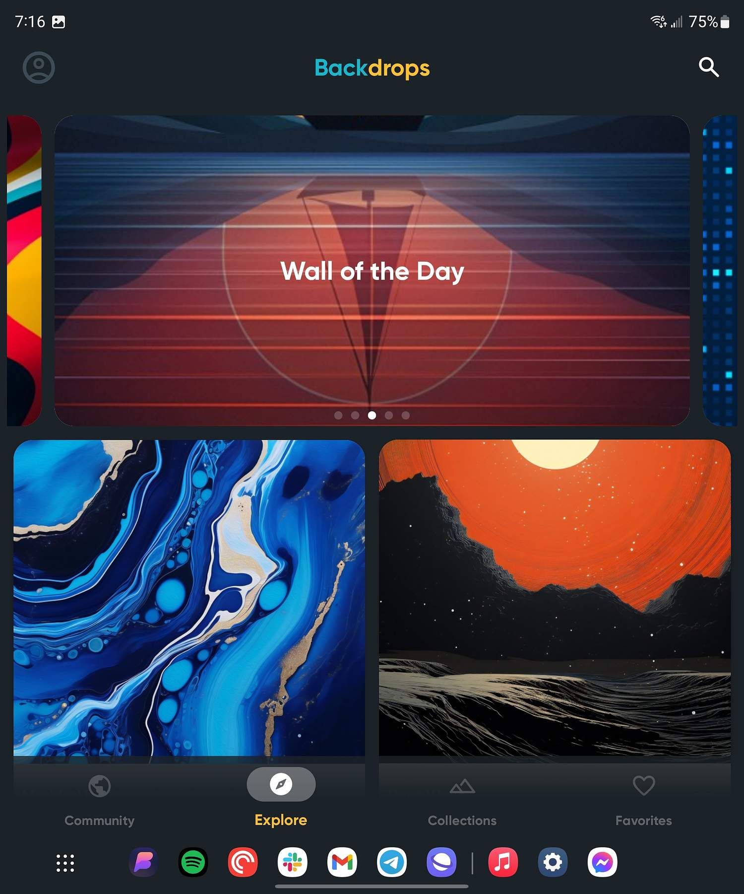 O menu principal de Cenários com o papel de parede do dia em um Galaxy Z Fold 5.