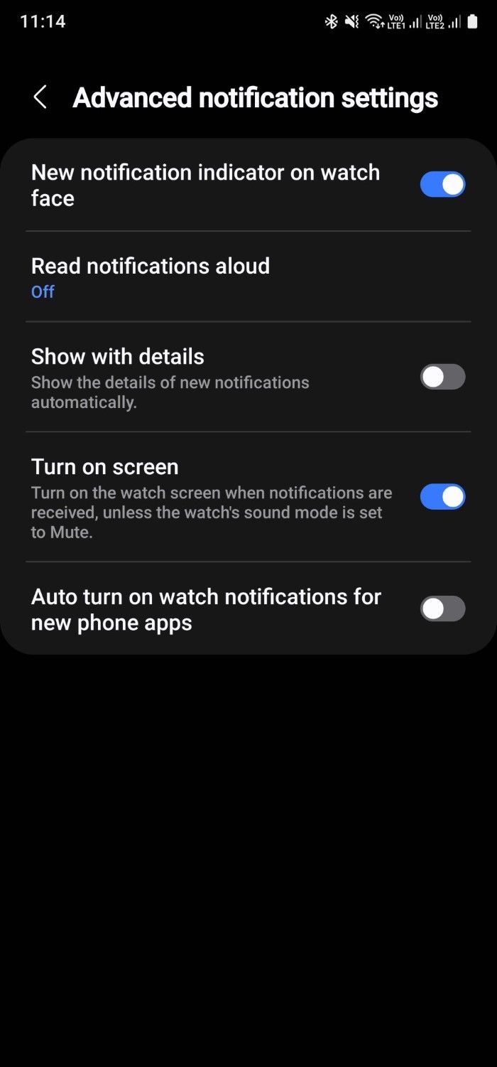 Captura de tela mostrando as opções de notificações avançadas no aplicativo Galaxy Wearable