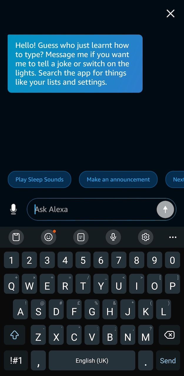 Digitando comandos para Alexa no aplicativo Amazon Alexa