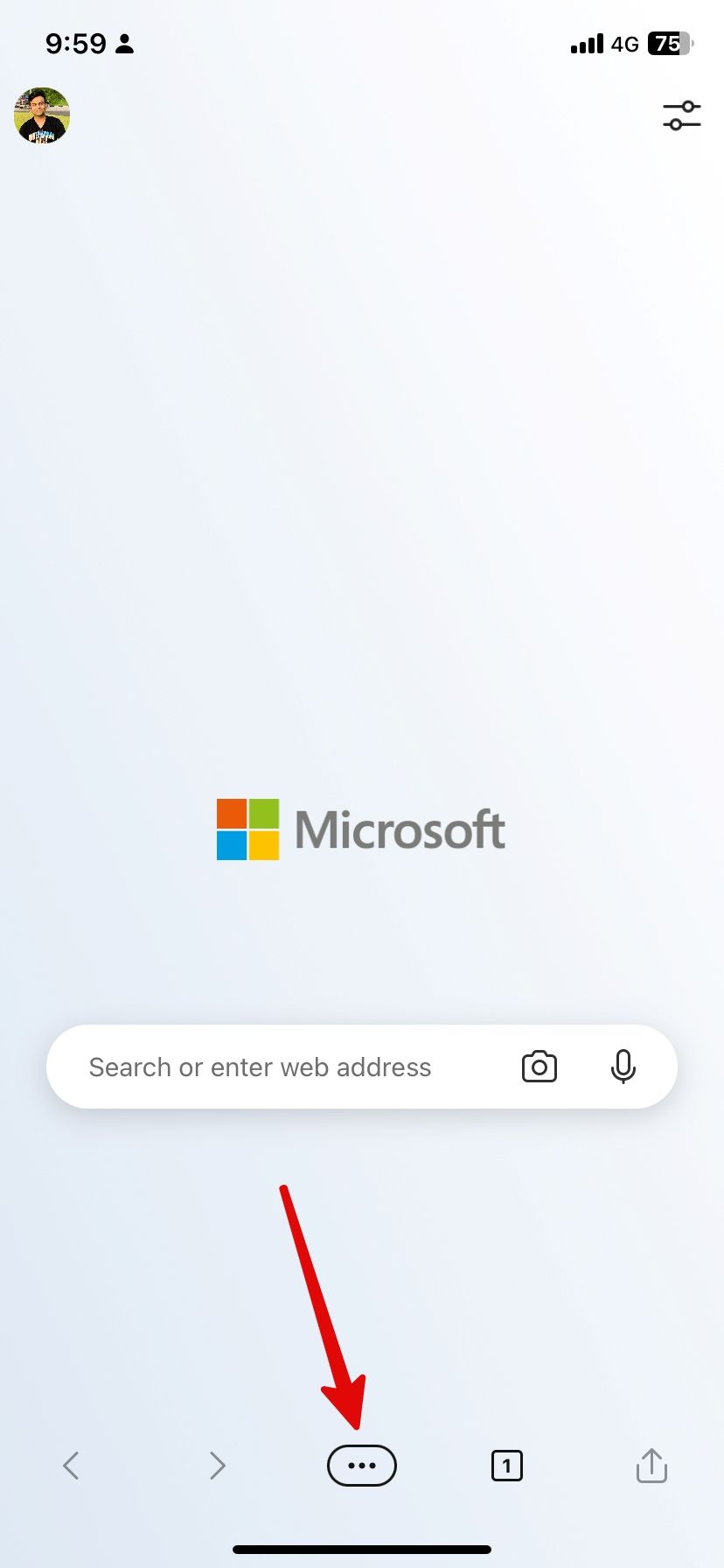 Mais menu do Microsoft Edge no iPhone 