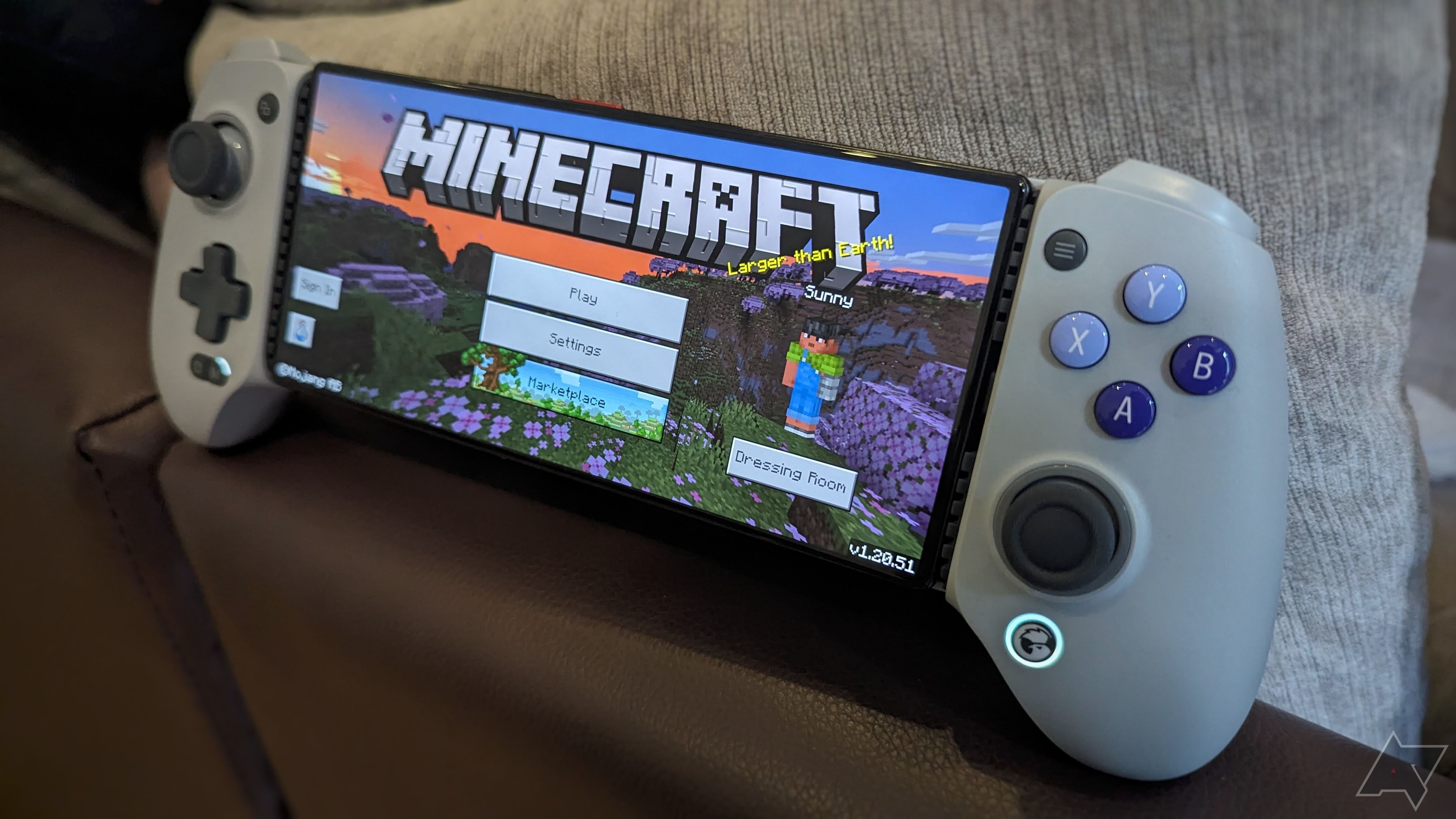 smartphone Android Nubia executando Minecraft no controlador de jogo