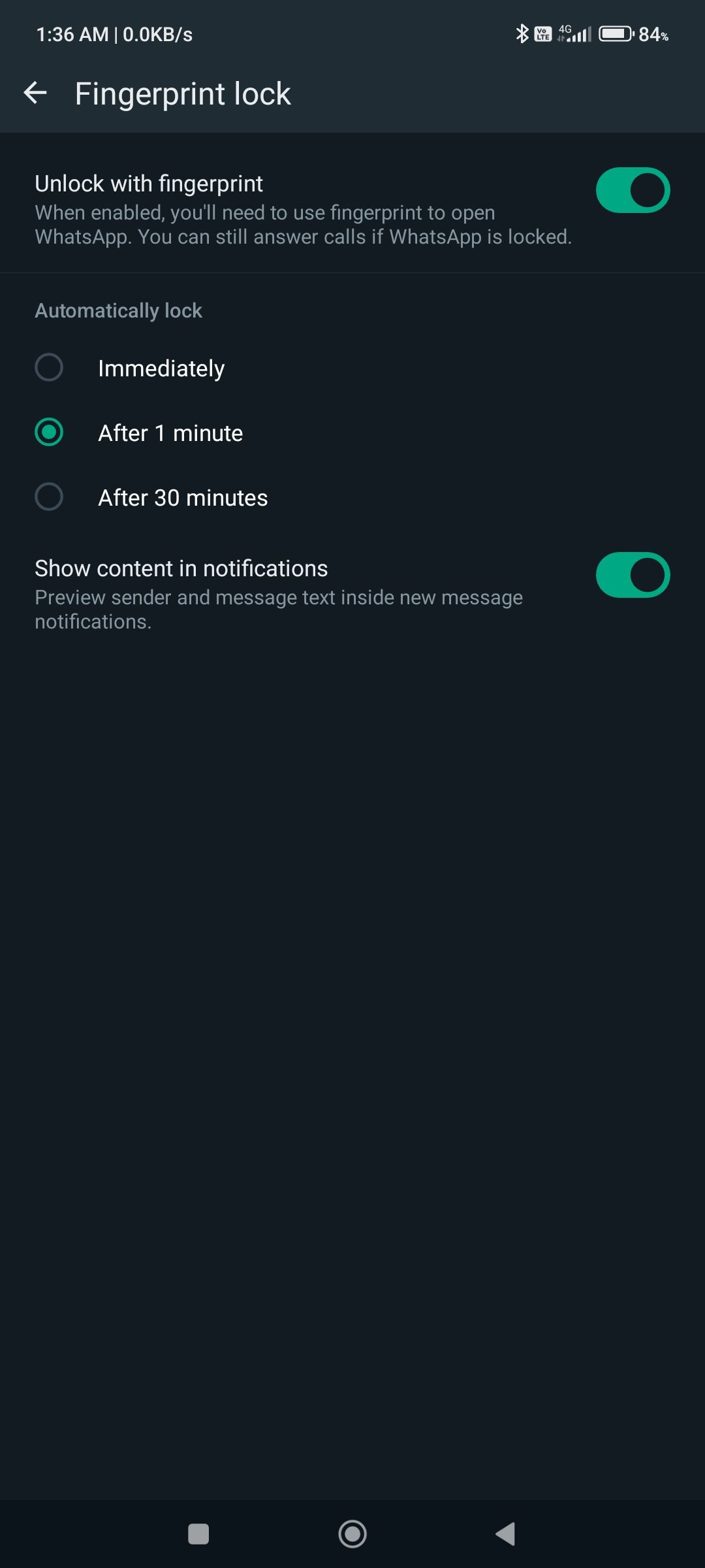 Captura de tela do WhatsApp mostrando como o bloqueio do aplicativo só permite autenticação por impressão digital