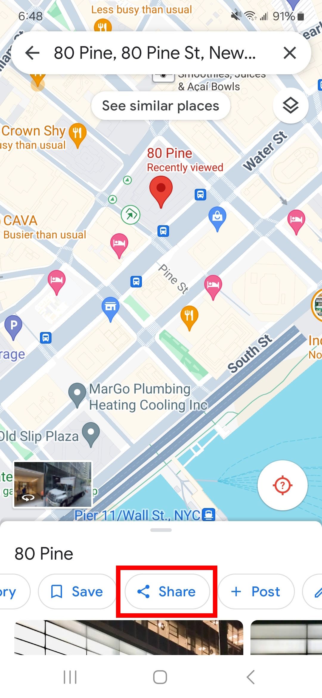 contorno de retângulo vermelho sobre o botão de compartilhamento no aplicativo Google Maps