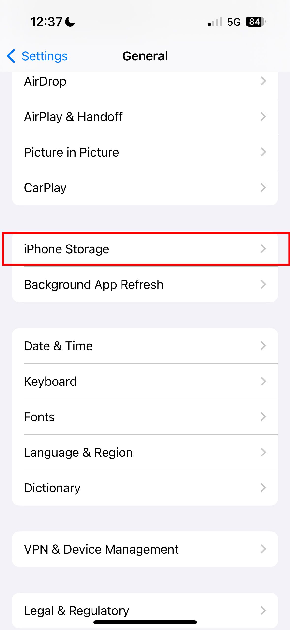Captura de tela das configurações de armazenamento do aplicativo Discord de um iPhone, destacando a opção ‘Offload App’.
