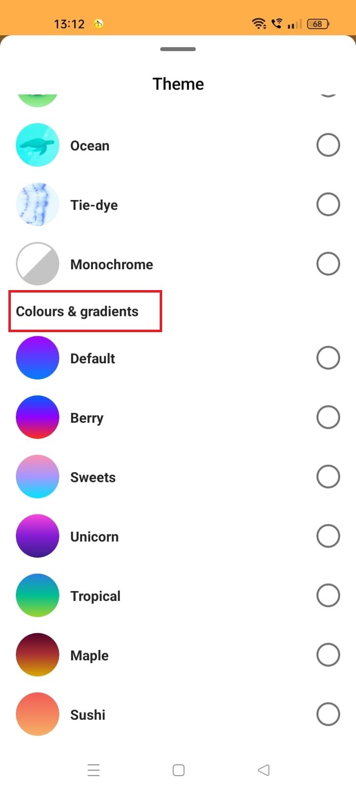 Captura de tela destacando a opção Cores e gradientes no aplicativo Instagram