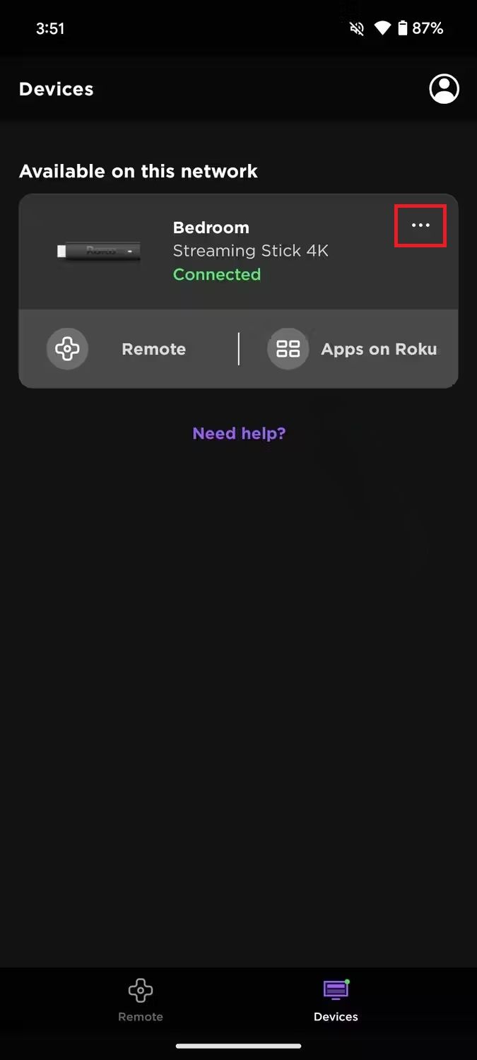 Captura de tela destacando o menu de três pontos no aplicativo Roku