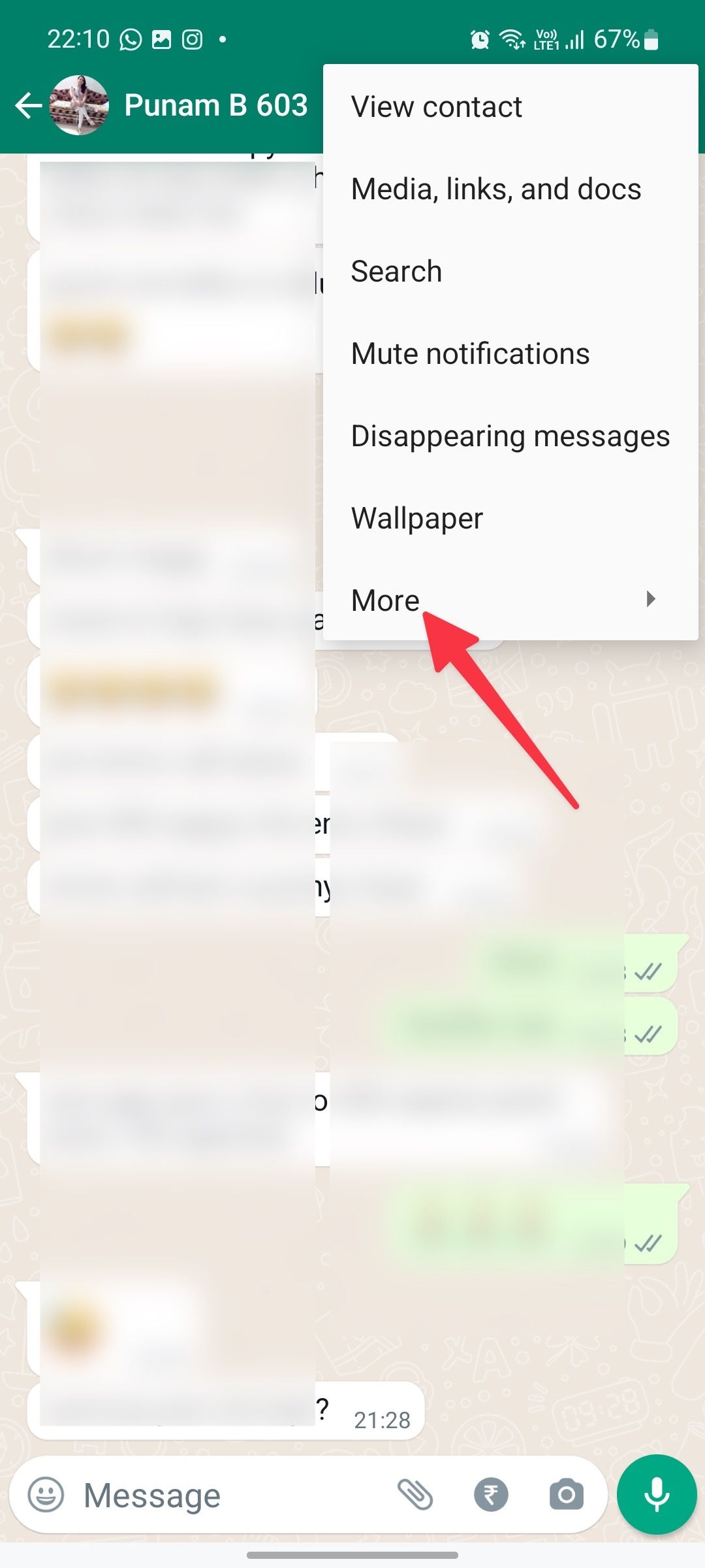 Selecione o menu Mais no WhatsApp para Android