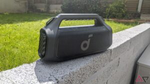 Excelente alto-falante Bluetooth para atividades ao ar livre