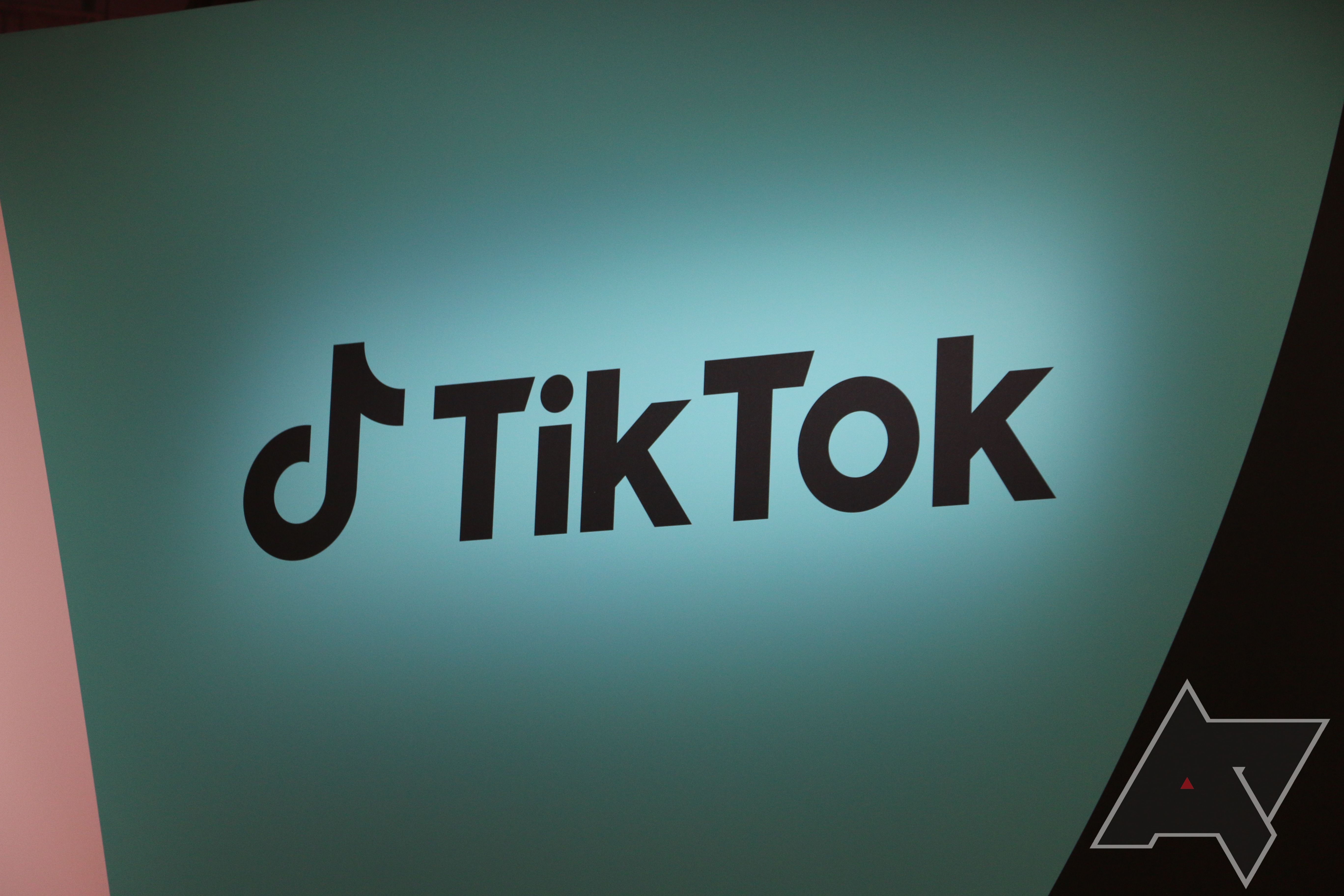 tiktok-generic-featured-image-hero-gamescom