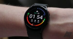 O Samsung Galaxy Watch FE faz mais uma aparição