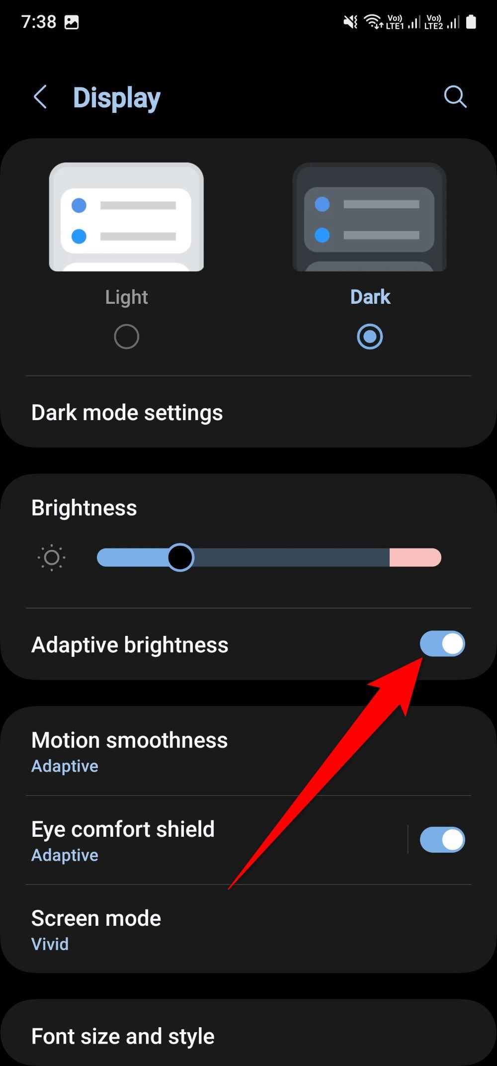 Captura de tela mostrando a opção Adaptive Brightness em um Samsung Galaxy A25