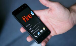 Por que o Amazon Fire Phone falhou tão terrivelmente há uma década