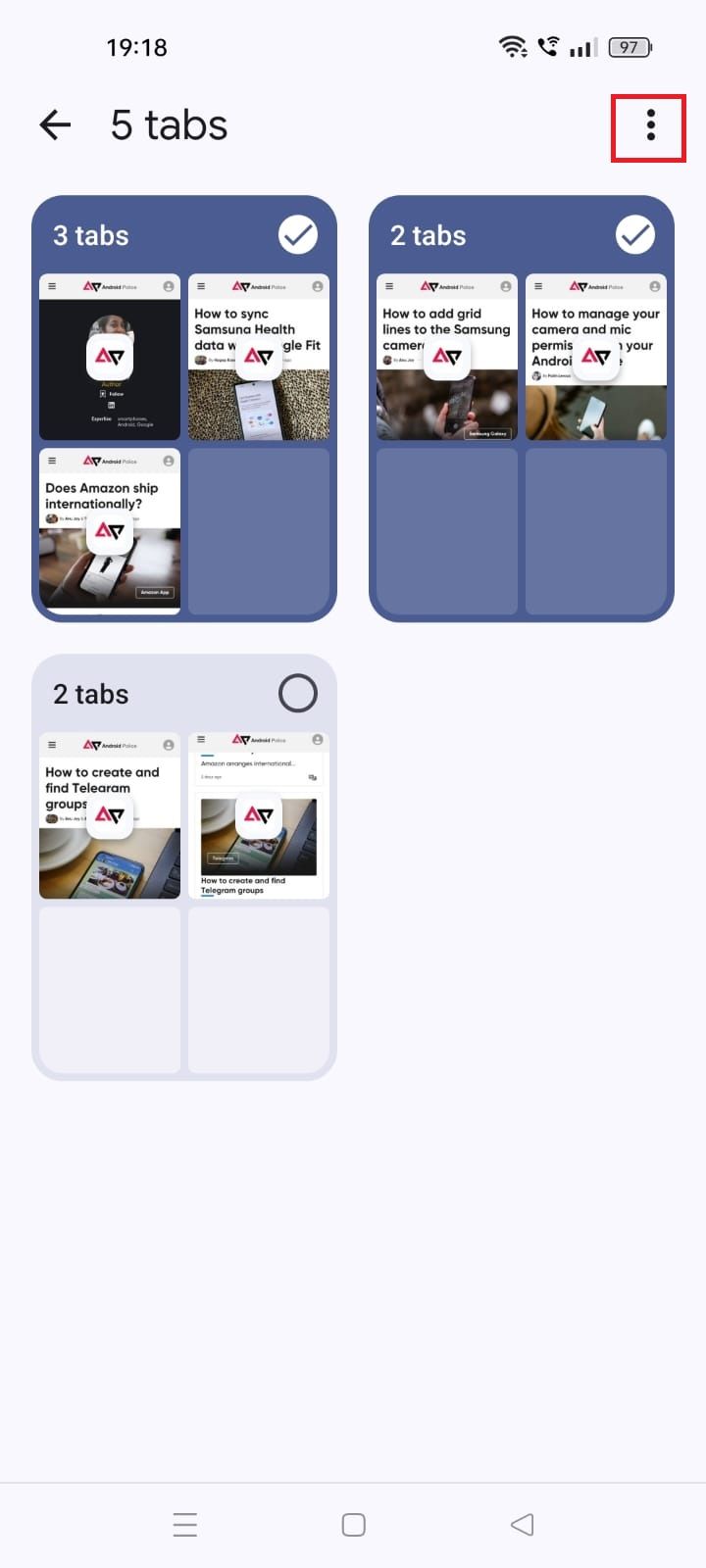 Captura de tela destacando o ícone do menu de três pontos no aplicativo Chrome para Android