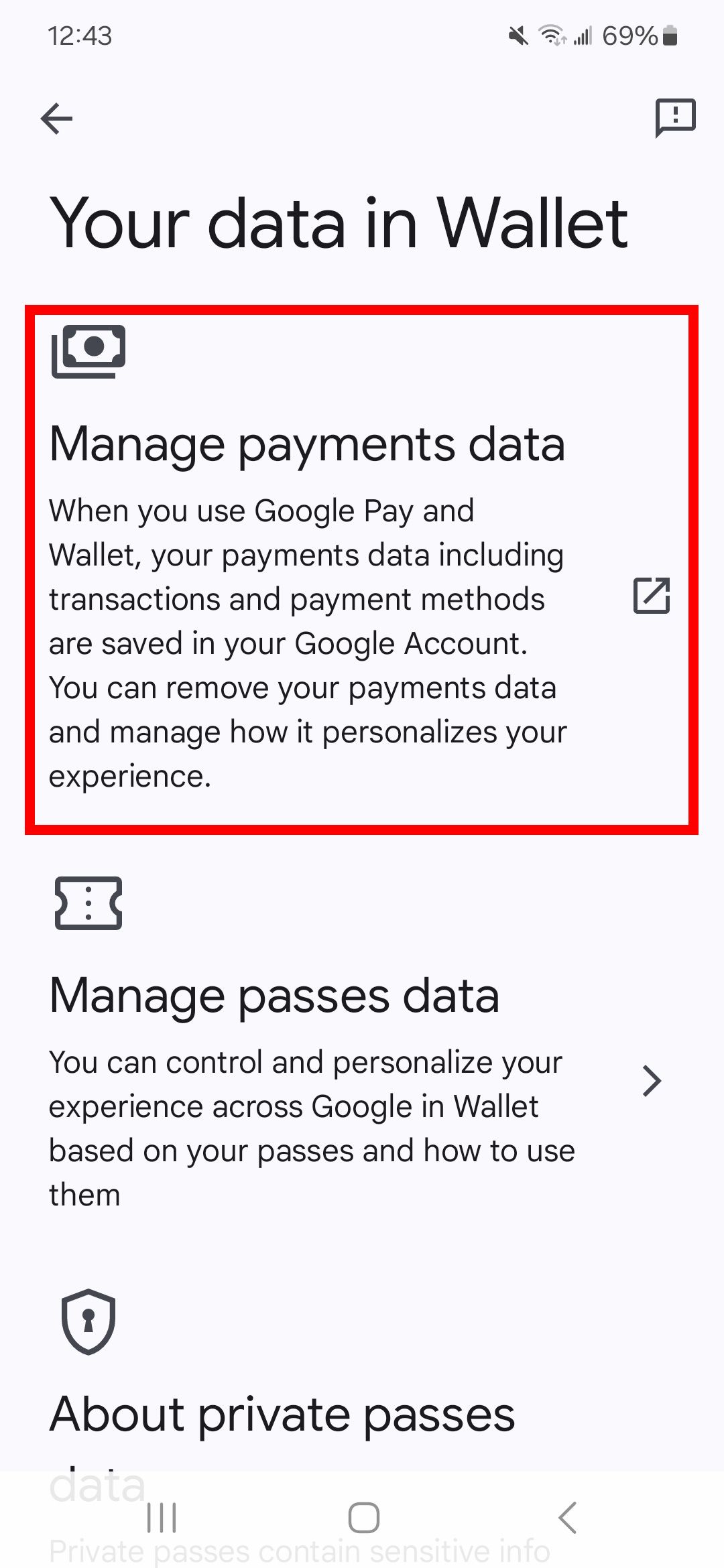 Contorno de retângulo vermelho sobre Gerenciar dados de pagamentos na página Seus dados na Carteira virtual do aplicativo Google Wallet
