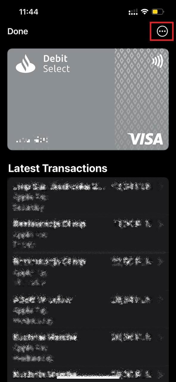 Captura de tela destacando o botão Mais no aplicativo Apple Wallet