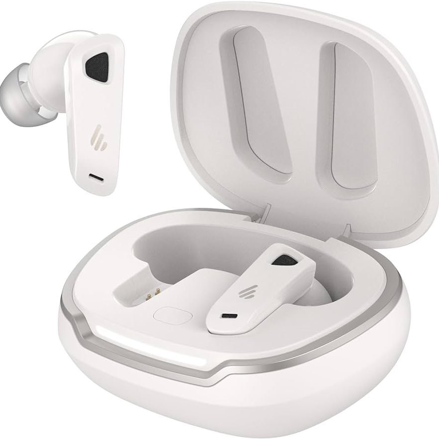 Edifier Neobuds Pro 2 em branco, com caixa aberta e um fone de ouvido removido