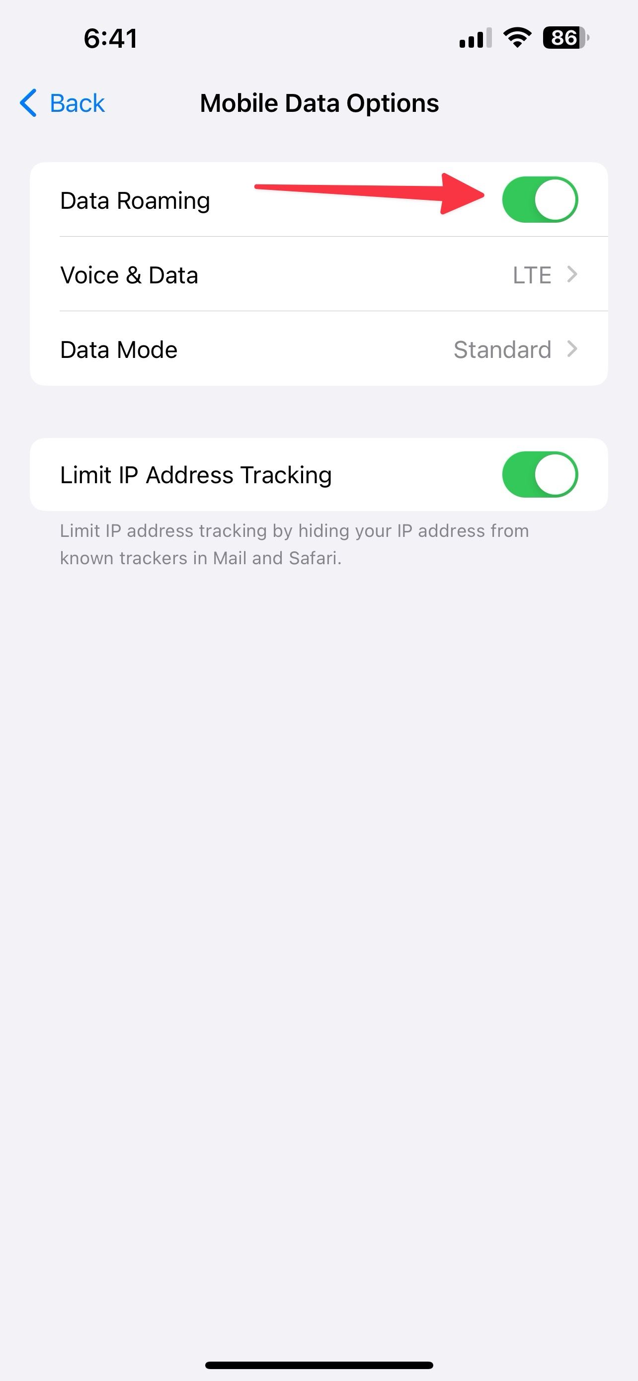 ativar roaming de dados no iPhone