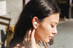 Os fones de ouvido sem fio TOZO A1 Mini são uma verdadeira pechincha, pois caem para o preço mais baixo de todos os tempos, por apenas US $ 16