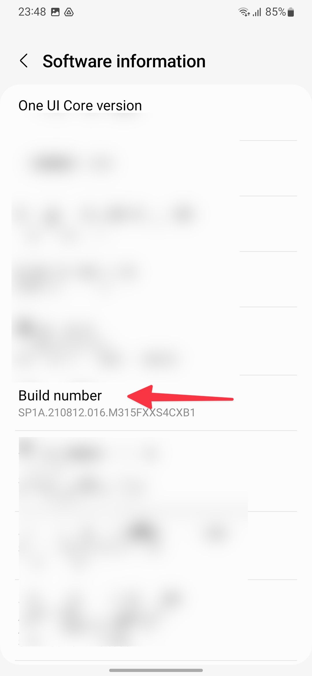 Toque no número da compilação em telefones Samsung