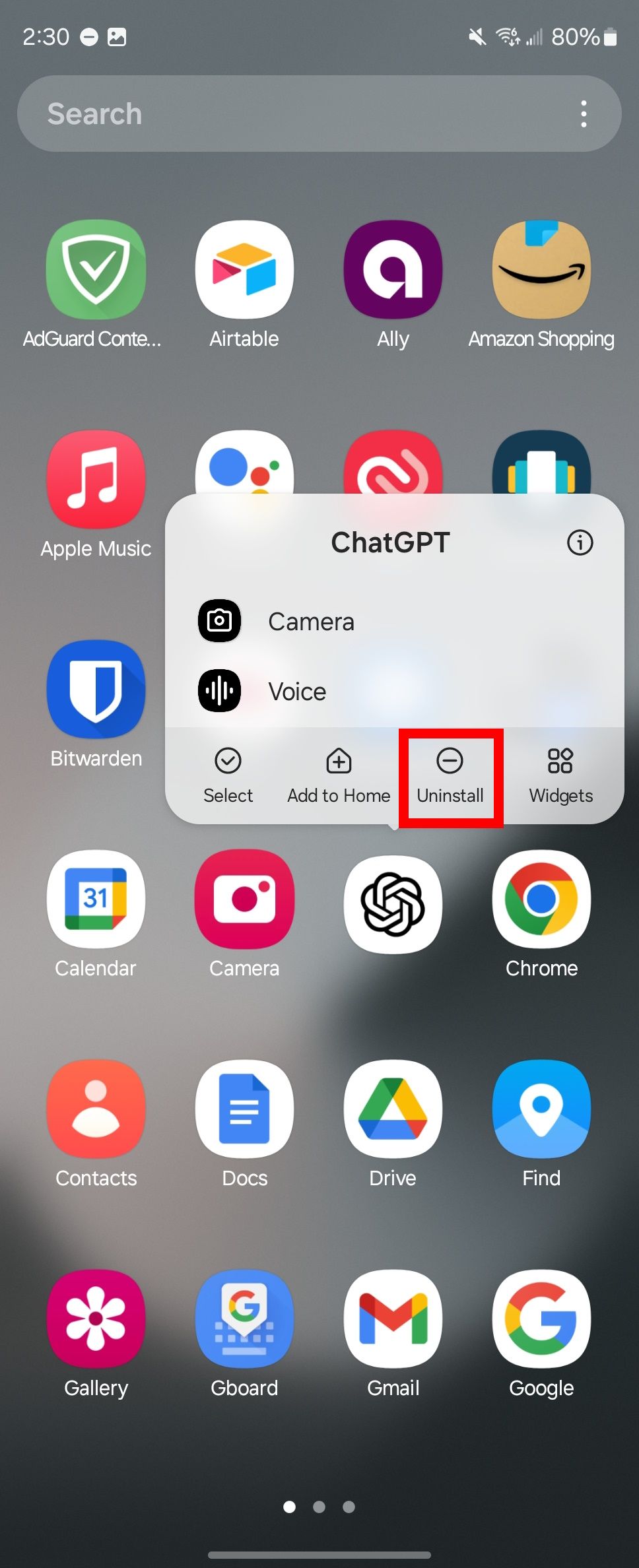 Quadrado vermelho destacando o botão Desinstalar sobre um aplicativo enquanto estiver na gaveta de aplicativos em um Samsung Galaxy Z Fold 6