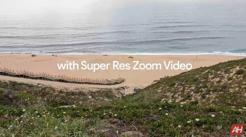 Uma captura de tela da promoção do Google no YouTube destacando o Super Res Zoom para vídeos.