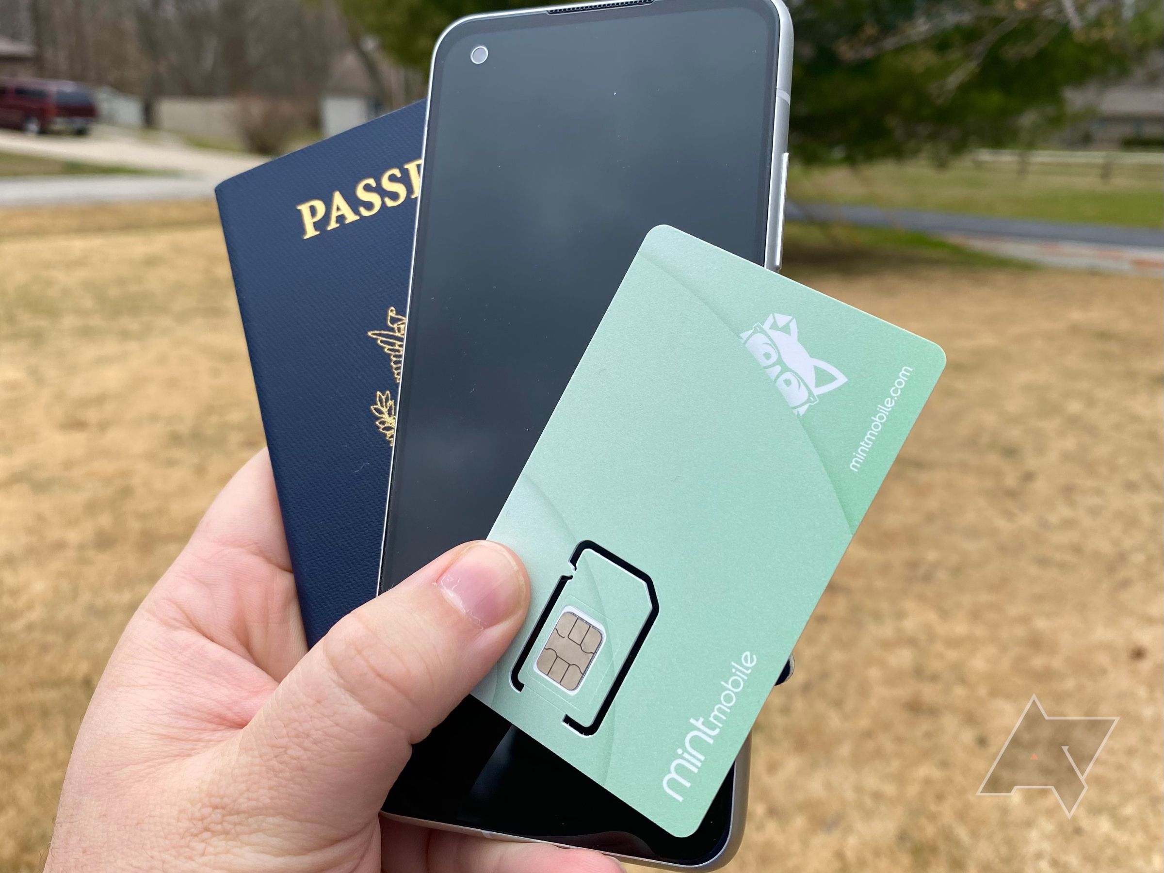 Mint Mobile SIM com Zenfone 8 e passaporte