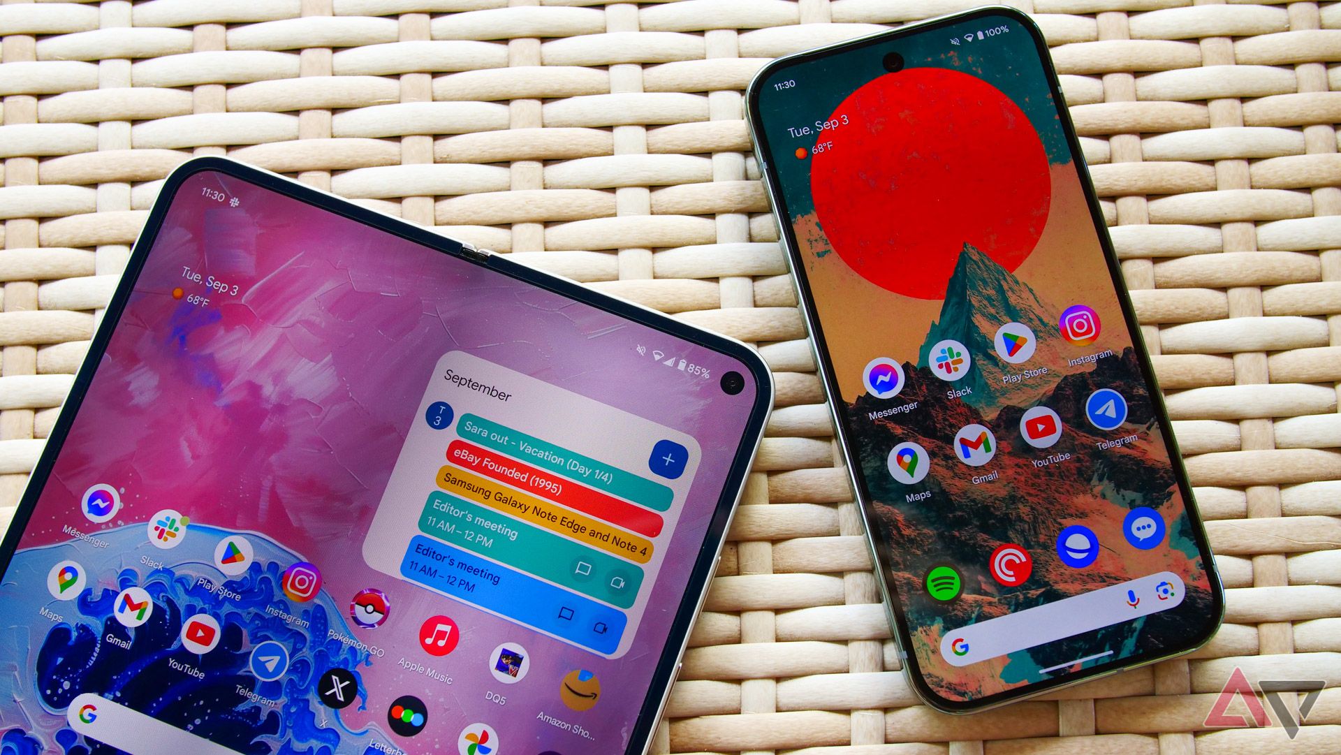 Google Pixel 9 Pro Fold ao lado do Google Pixel 9