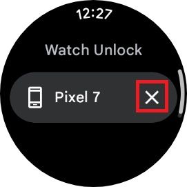 Assista às configurações de desbloqueio com um x vermelho ao lado do dispositivo Pixel 7